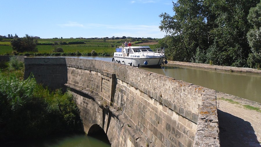 Canal du Midi : une grande aventure riche de prouesses et de coopération humaine