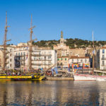 Clin d’œil à la ville de Sète résolument tournée vers la culture et la tradition