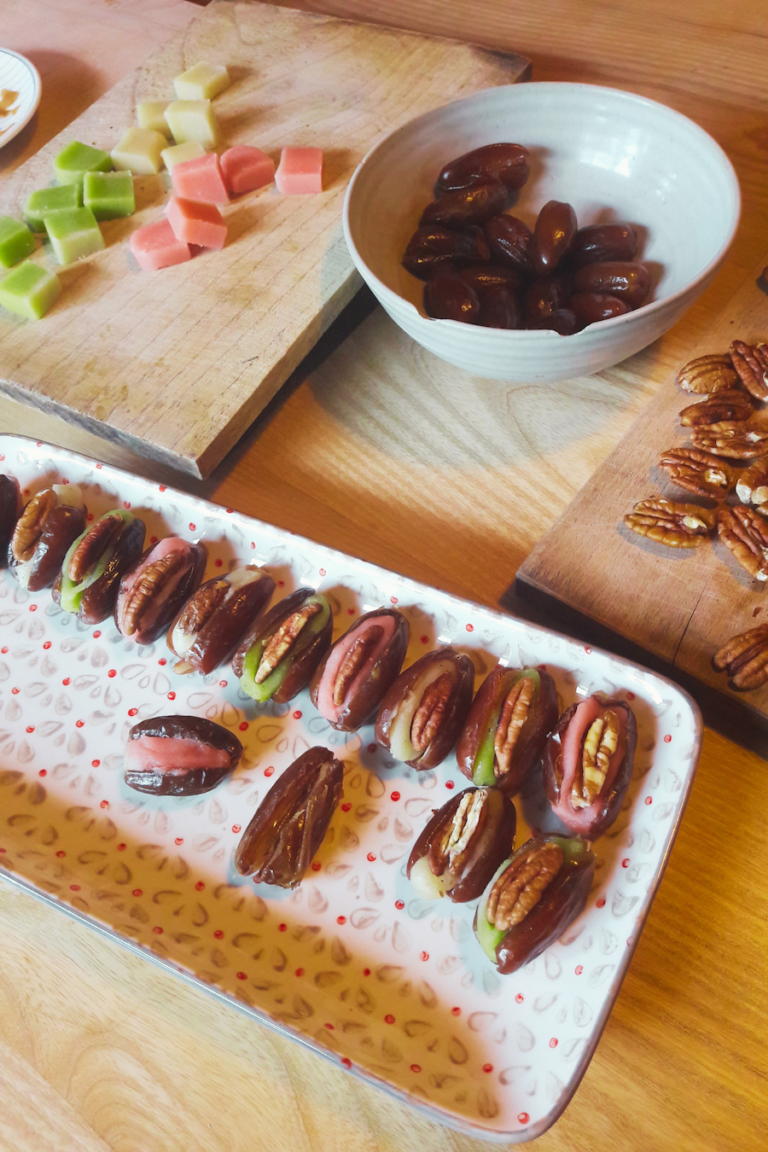 Le calendrier de l’Avent présente : la recette des dattes fourrées aux ...