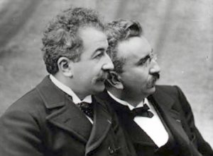 L’invention du cinéma, une incroyable aventure orchestrée par les frères Lumière
