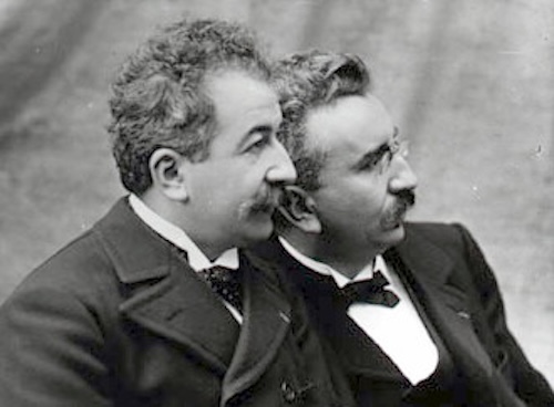 L’invention du cinéma, une incroyable aventure orchestrée par les frères Lumière
