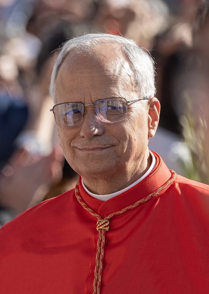 Que la paix soit avec vous tous : comment le pape Léon XIV incarne à la fois tradition et modernité