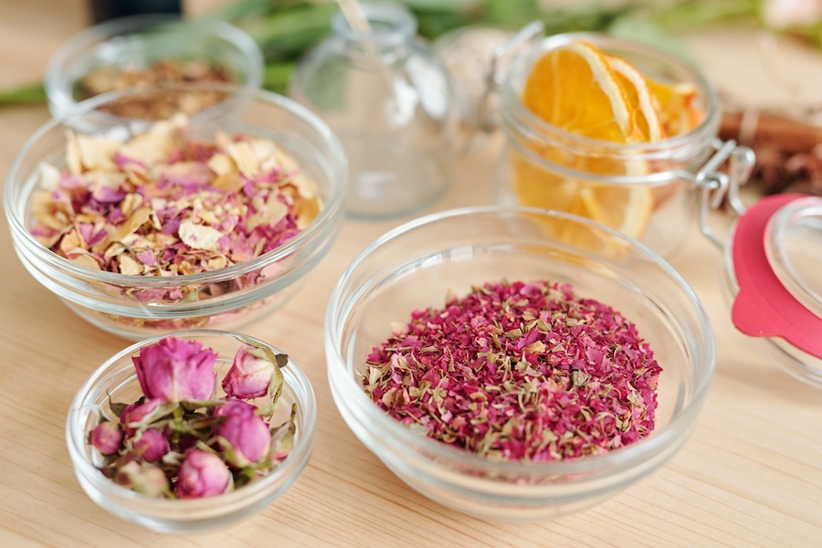 Les bienfaits de la tisane aux pétales de rose