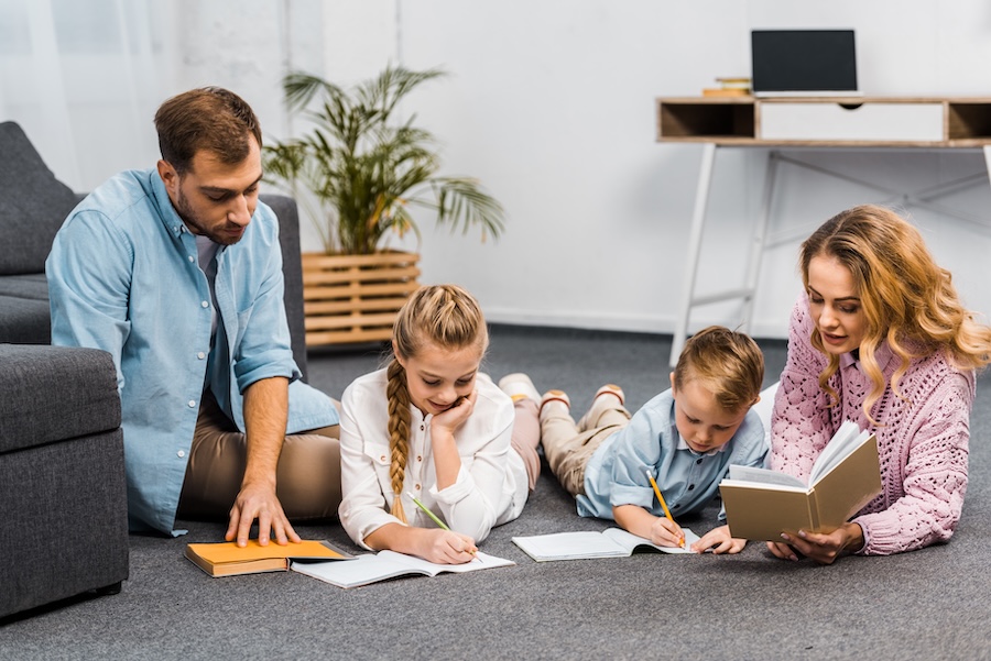 Comment empêcher les enfants de devenir accros aux smartphones
