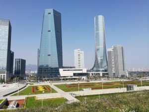 La ville de Xiamen a soudainement interdit aux riches et à la classe moyenne de quitter la Chine