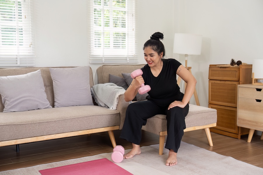 La position assise, debout, ou allongée pendant une période prolongée peut nuire à votre santé