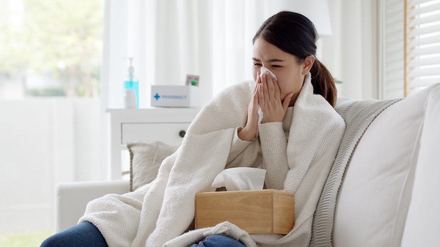 La climatisation peut-elle vraiment rendre malade : une microbiologiste nous explique