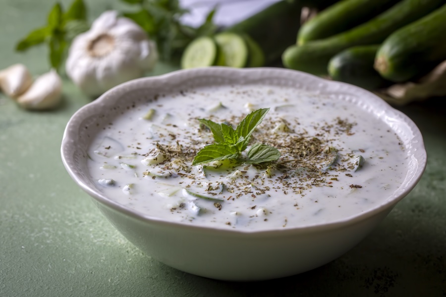 Le tour du monde du concombre : six façons originales de savourer ce plat incontournable de l’été
