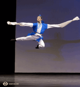 Juges au concours mondial de danse classique chinoise