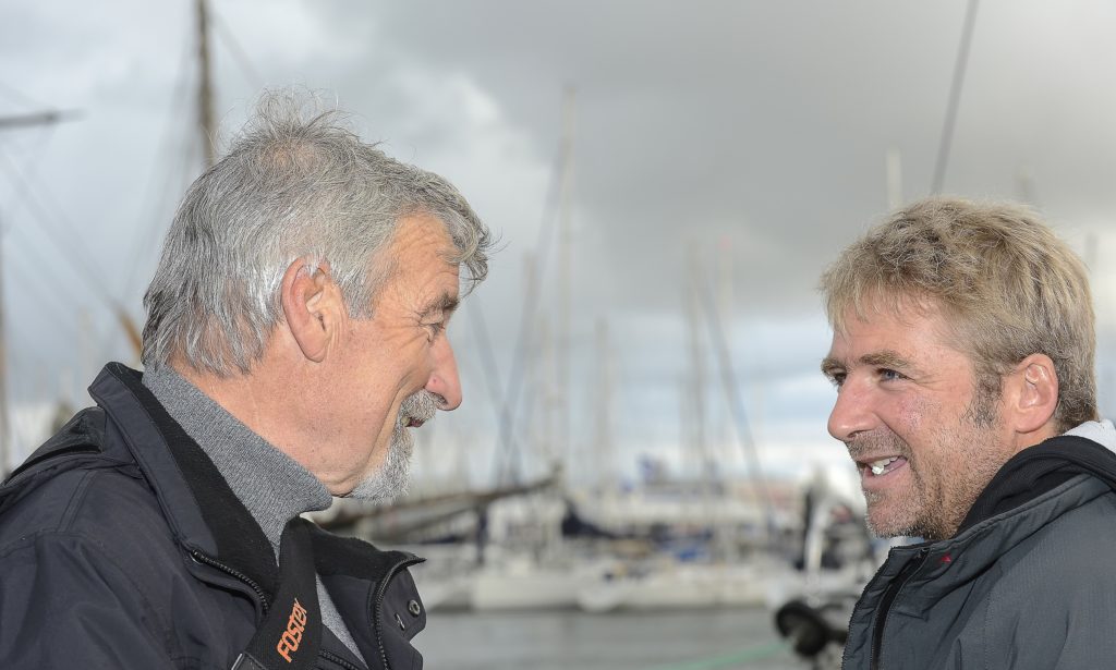 Le tour du monde à la voile contre vents et marées