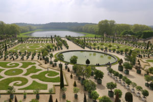 L’art des jardins ou de l’harmonie antique à la majesté française