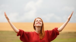 Les bienfaits de l’autocompassion : une scientifique de Stanford révèle comment un simple changement de mentalité mène au succès