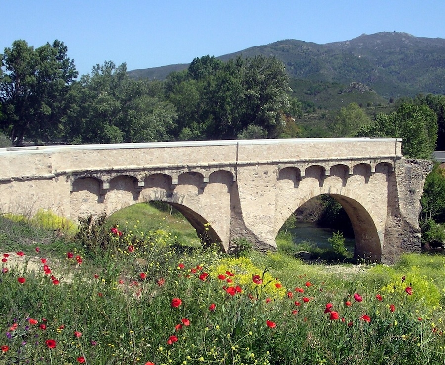 Découvrir la Corse, terre de légendes, florilège de mythes et mystères