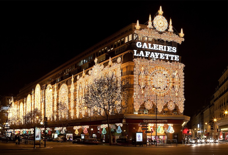 Ultrafast-fashion et grands magasins : un pacte dangereux pour les consommateurs et la planète