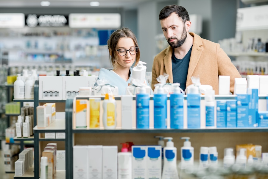 Pénuries, marges en berne, diversification difficile… Pourquoi les pharmacies françaises vacillent-elles