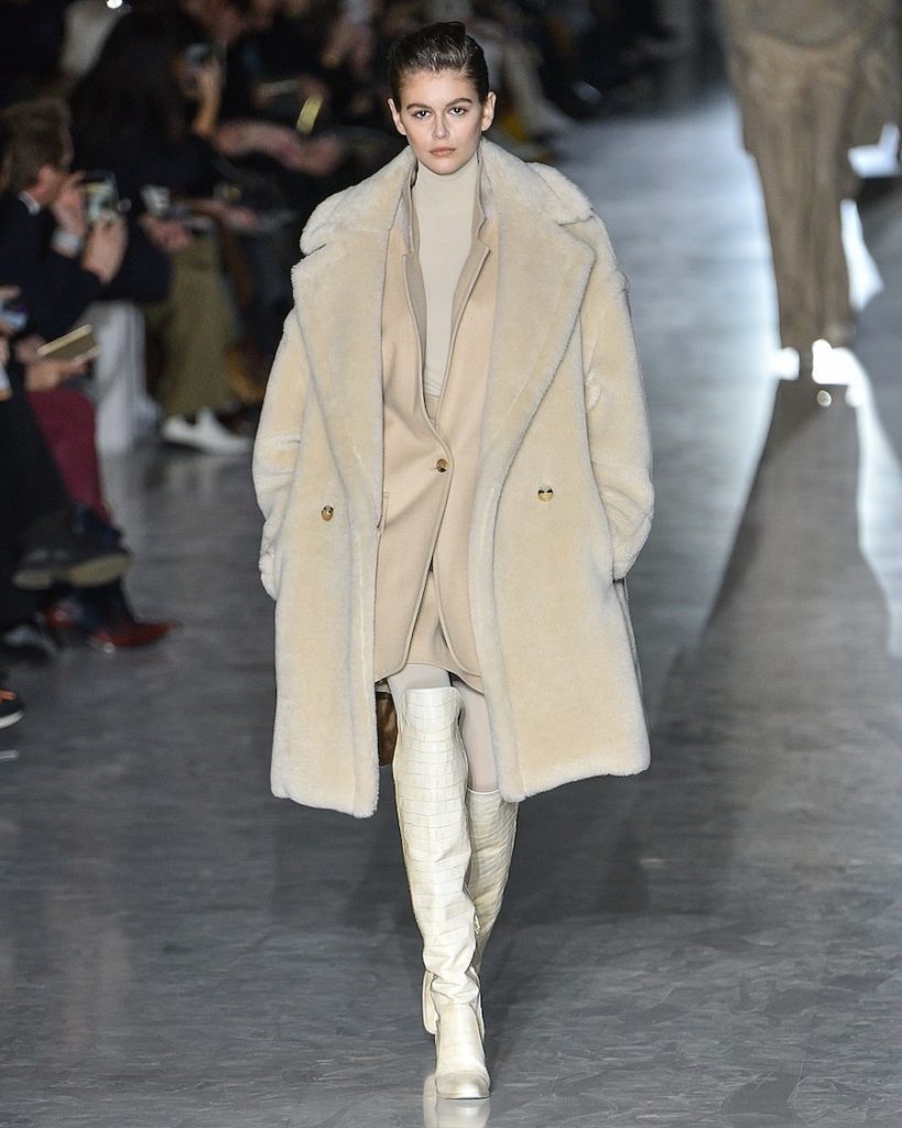 La rançon de la gloire : comment des mannequins des années 1990 sont devenues victimes de leur succès
