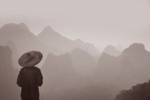 L’influenceur le plus lent au monde prône la pleine conscience rurale et l’art du silence numérique