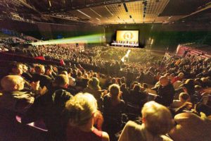 Pendant les fêtes de fin d’année, les spectateurs européens et américains ont apprécié Shen Yun : La beauté de la vie