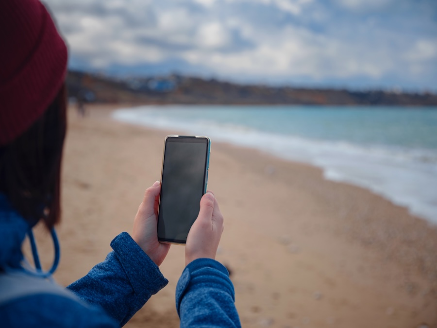 Votre téléphone vous espionne ? Quelques conseils pour y remédier