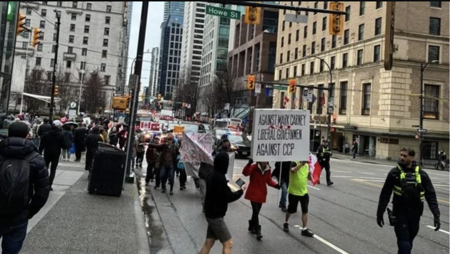Manifestations au Canada contre la politique pro-Chine du gouvernement Carney et les difficultés économiques