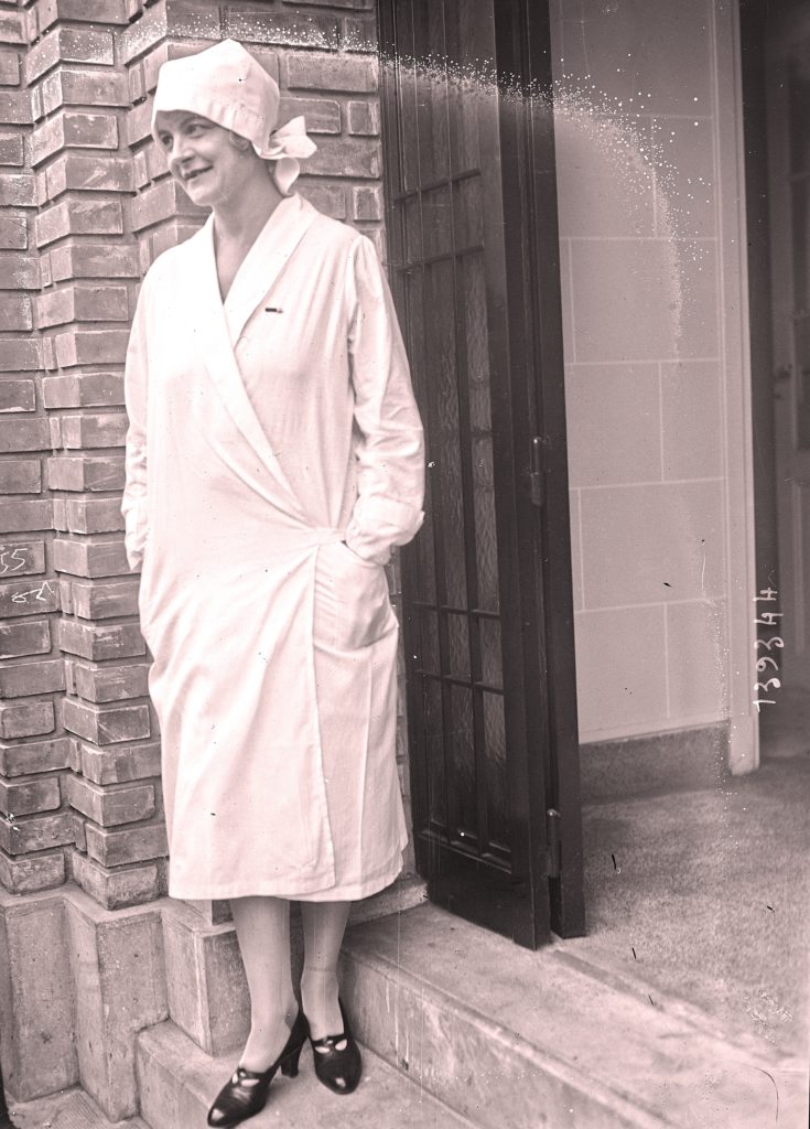 La cantatrice Nelly Martyl renonça à sa brillante carrière pour soigner les soldats blessés et meurtris