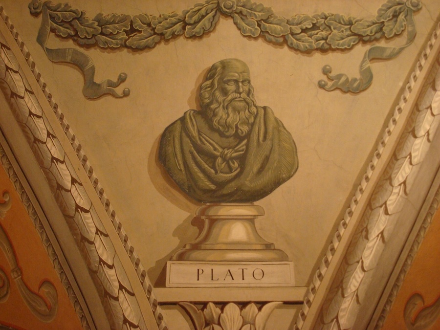 La vie, l’œuvre et la sagesse de Platon : des leçons antiques pour aujourd’hui