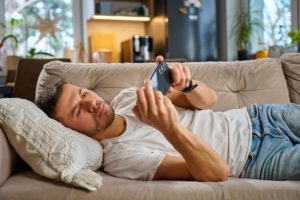 Le défilement infini : vous n’arrivez pas à faire défiler sans fin, conseils pour vous aider à reprendre le contrôle