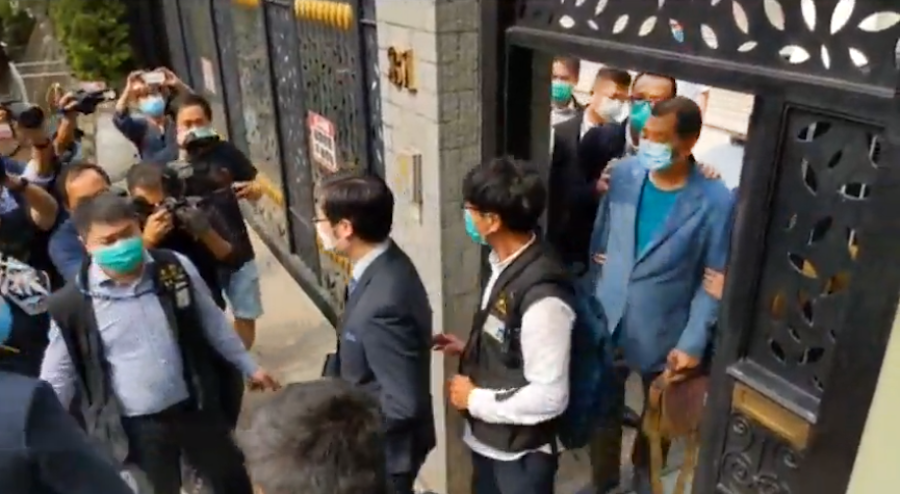 Allégations de surveillance et de harcèlement de journalistes ? L’Association des journalistes de Hong Kong tire la sonnette d’alarme
