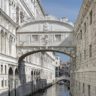 L’Arche de l’Éternité : décryptage des mythes du Pont des Soupirs de Venise