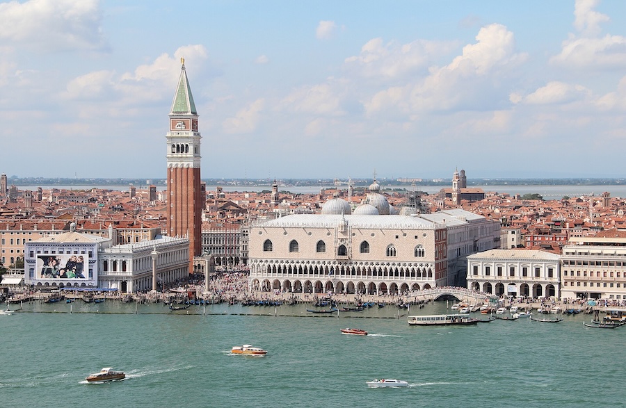 L’Arche de l’Éternité : décryptage des mythes du Pont des Soupirs de Venise