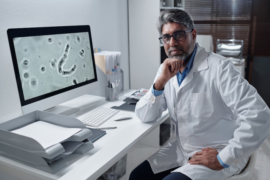 Le nettoyage des parasites intestinaux, les remèdes ancestraux et la question à laquelle personne dans le milieu médical ne veut répondre