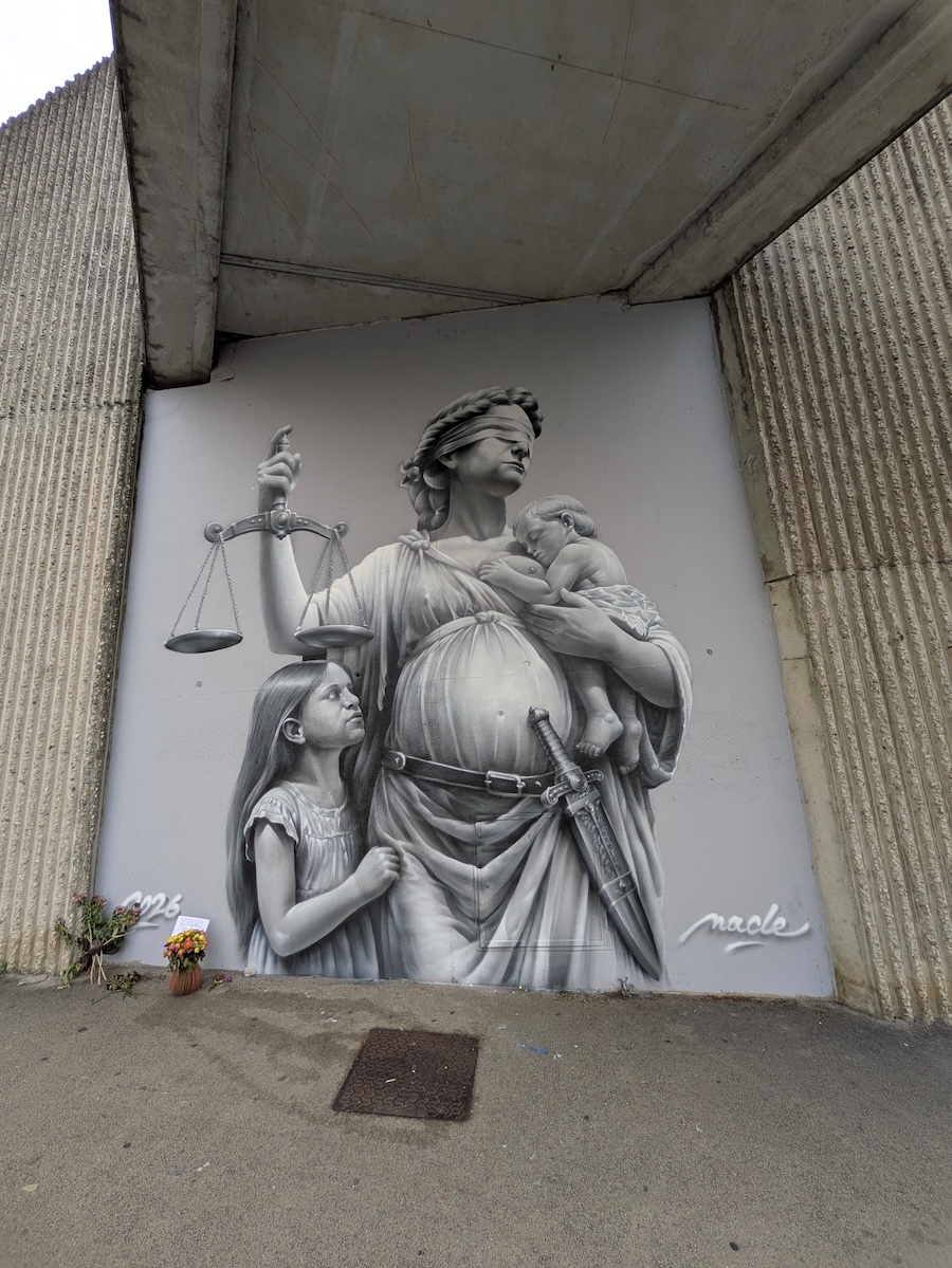 Une fresque pour Lyhanna et les enfants