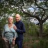 Comment un couple a transformé un terrain aride en une forêt tropicale luxuriante