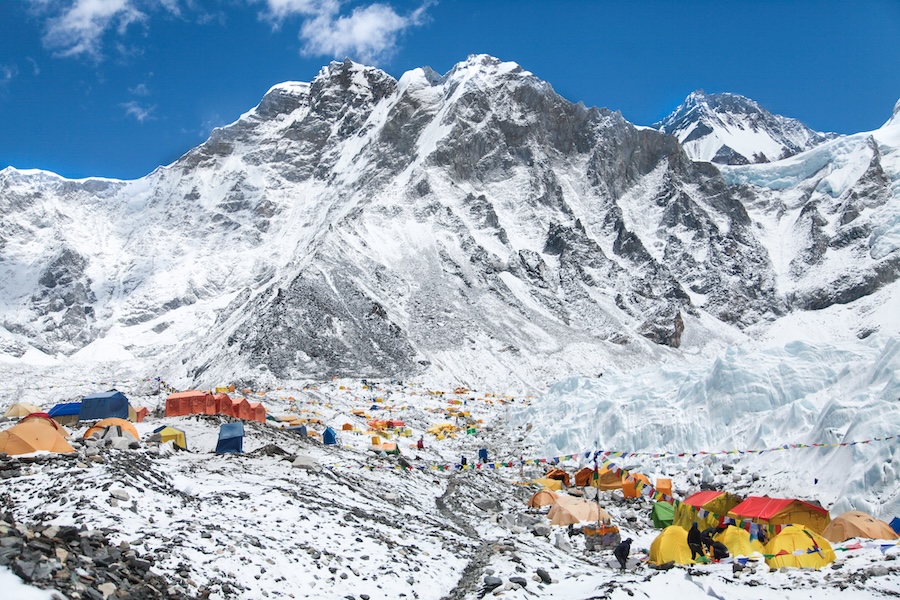 Un expert népalais explique comment l’Everest et le Népal sont devenus un nouveau front dans la compétition géopolitique entre les États-Unis et la Chine