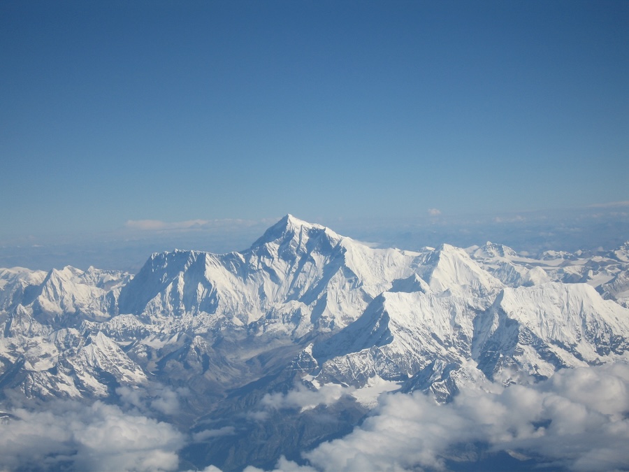 Un expert népalais explique comment l’Everest et le Népal sont devenus un nouveau front dans la compétition géopolitique entre les États-Unis et la Chine
