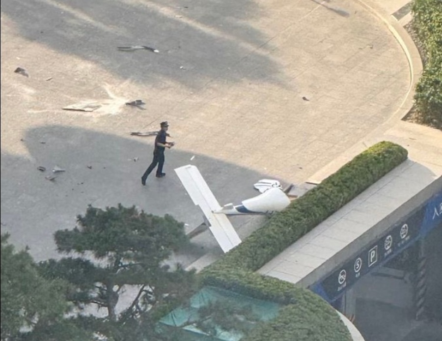 Les conséquences économiques et politiques après le crash d’un avion contre la tour CITIC à Pékin