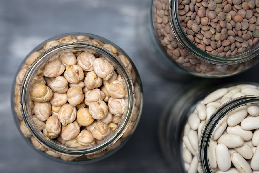 Les fruits et légumes surgelés et en conserve sont bon marché mais sont-ils aussi sains que les aliments frais