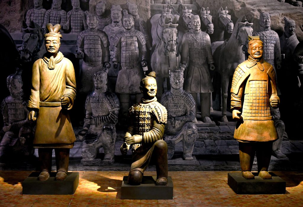 Comment Mao osa prétendre être l'héritier de l'Empereur Qin Shi Huang