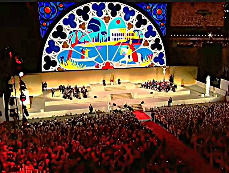Le pape Léon XIV et les jeunes chrétiens de France ont mis du baume au cœur des Français