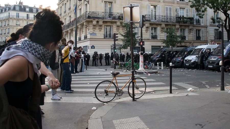 Mobilisations lycéennes, réponse du gouvernement : pourquoi la situation est inédite et imprévisible
